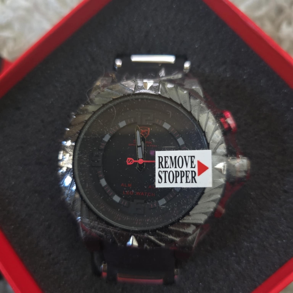 SHARK DS011S Quartz Men's Watch, Water Resistant,  NWT FACTORY SEALED. Fast Ship